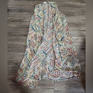 LuLaRoe Colorful Patterned Overlay